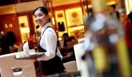 深圳服务员爆料事件最新,餐饮行业潜规则曝光