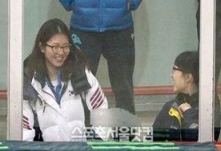 塑料性韩国版在线观看,沉浸式观看体验，揭秘人性与社会的复杂交织