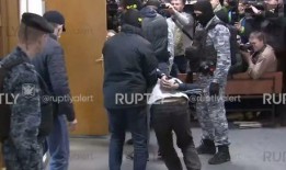 波哥老家人爆料视频,揭秘视频背后的惊人真相