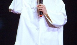 爆料华晨宇综艺视频,精彩瞬间回顾，音乐才华与综艺魅力并存